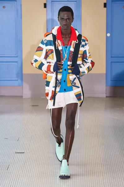 Look 20